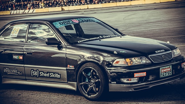 并拥有数名 并拥有数名